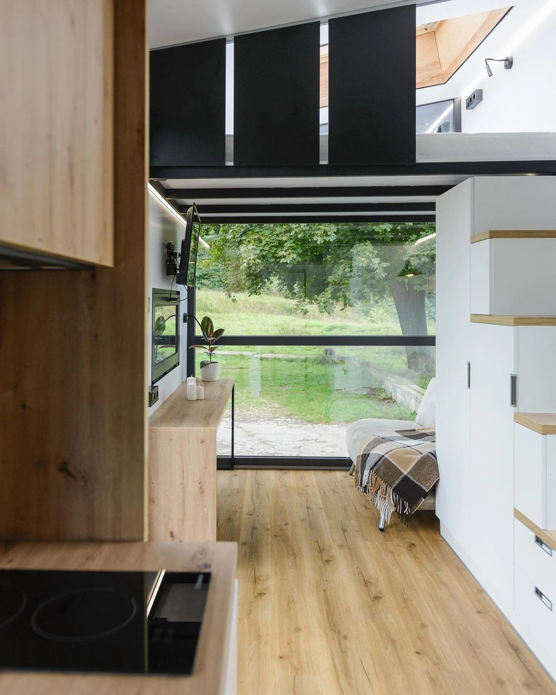 Tiny House, Containerhuis, Modulehuis, Mini-Huis, 21,78 m² , twee verdiepingen - Model G Tiny House, Containerhuis, Modulehuis, Mini-Huis, 21,78 m² , twee verdiepingen - Model G